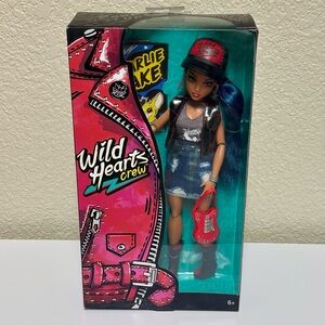 NEW IN BOX Wild Hearts Crew Articulated Fashion Doll Charlie Lake